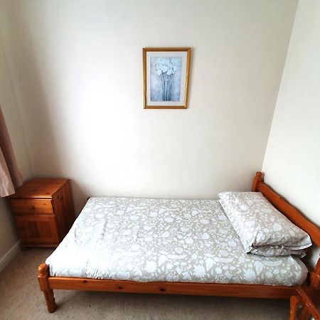 סיטינגבורן Friars Walk Houses With 2 Bedrooms, 2 Bathrooms, Fast Wi-Fi And Private Parking מראה חיצוני תמונה