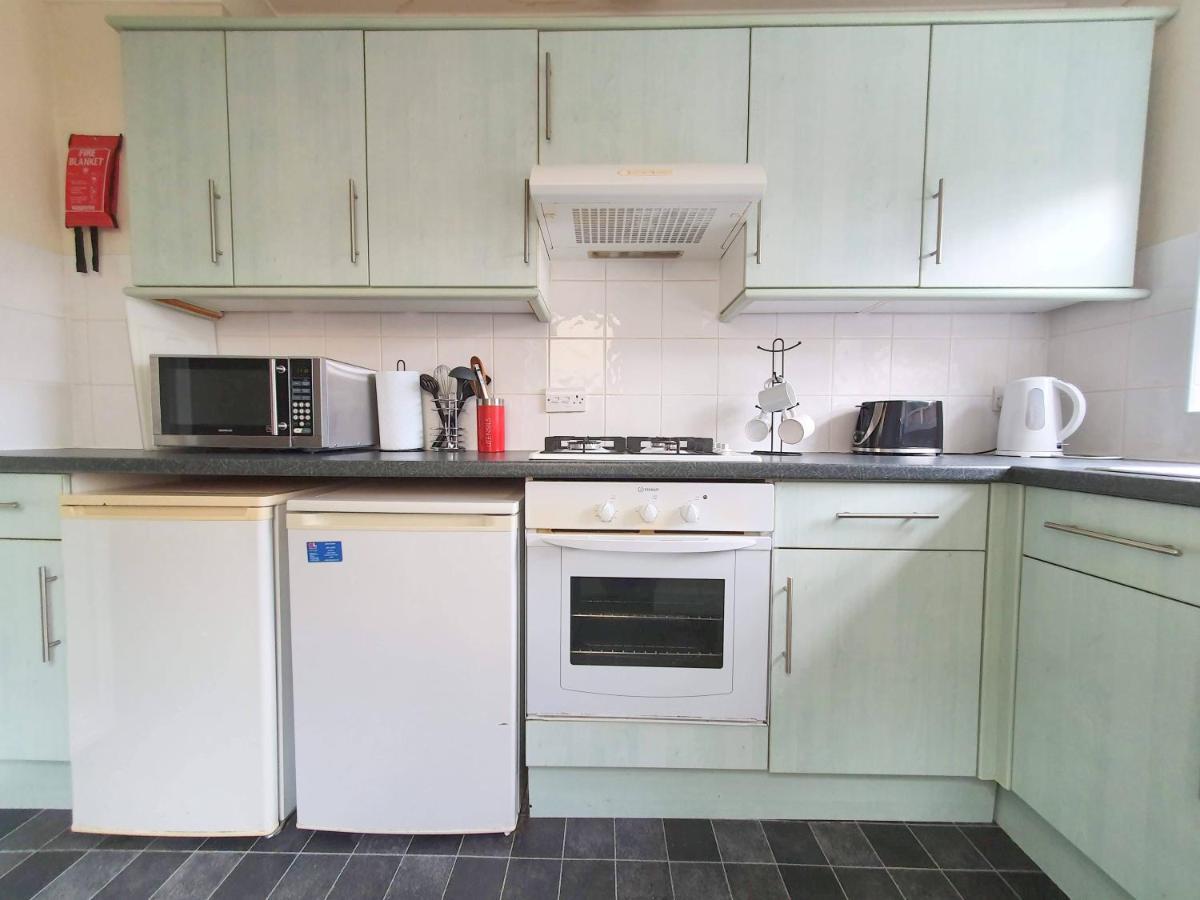 סיטינגבורן Friars Walk Houses With 2 Bedrooms, 2 Bathrooms, Fast Wi-Fi And Private Parking מראה חיצוני תמונה