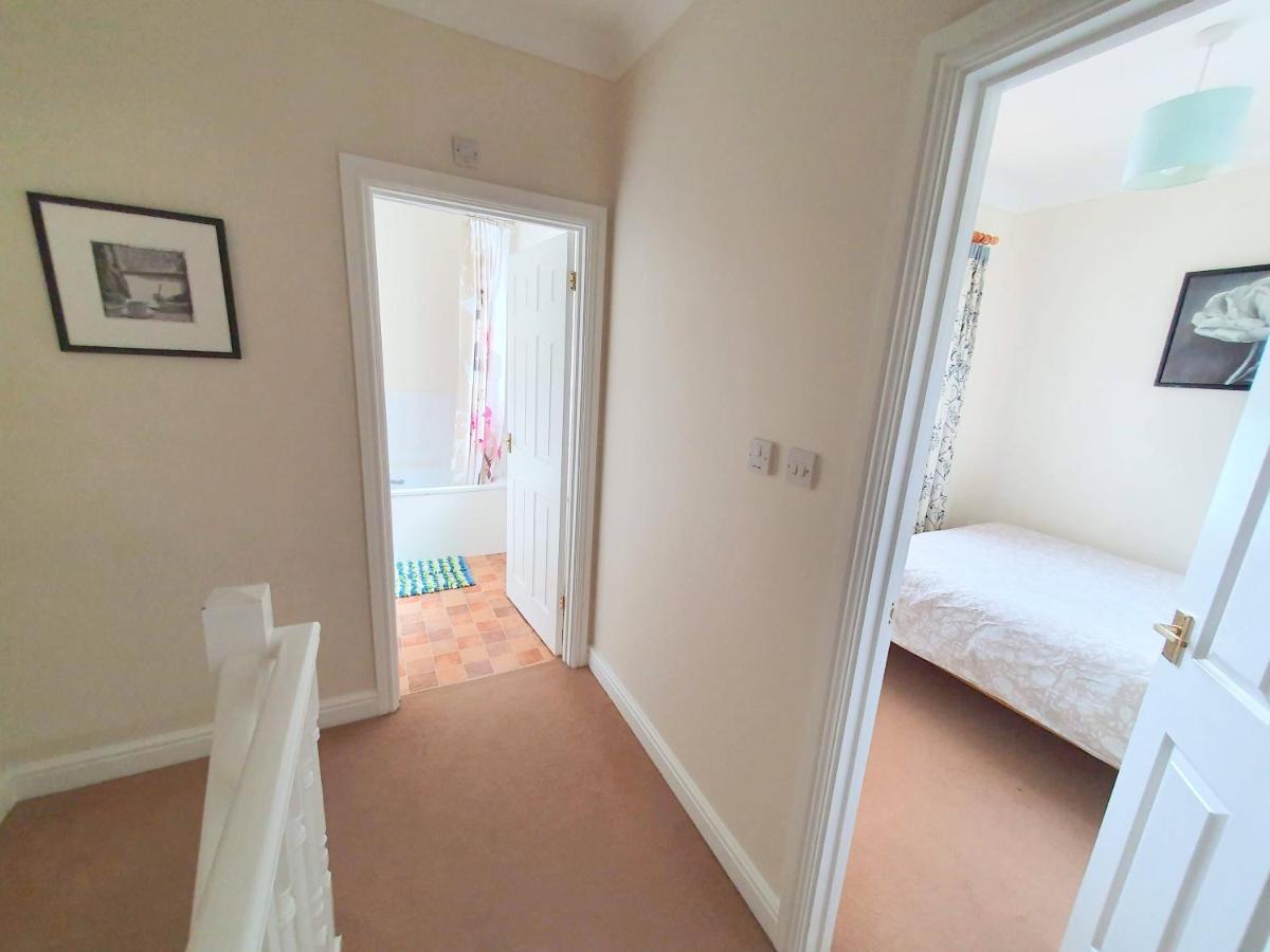 סיטינגבורן Friars Walk Houses With 2 Bedrooms, 2 Bathrooms, Fast Wi-Fi And Private Parking מראה חיצוני תמונה