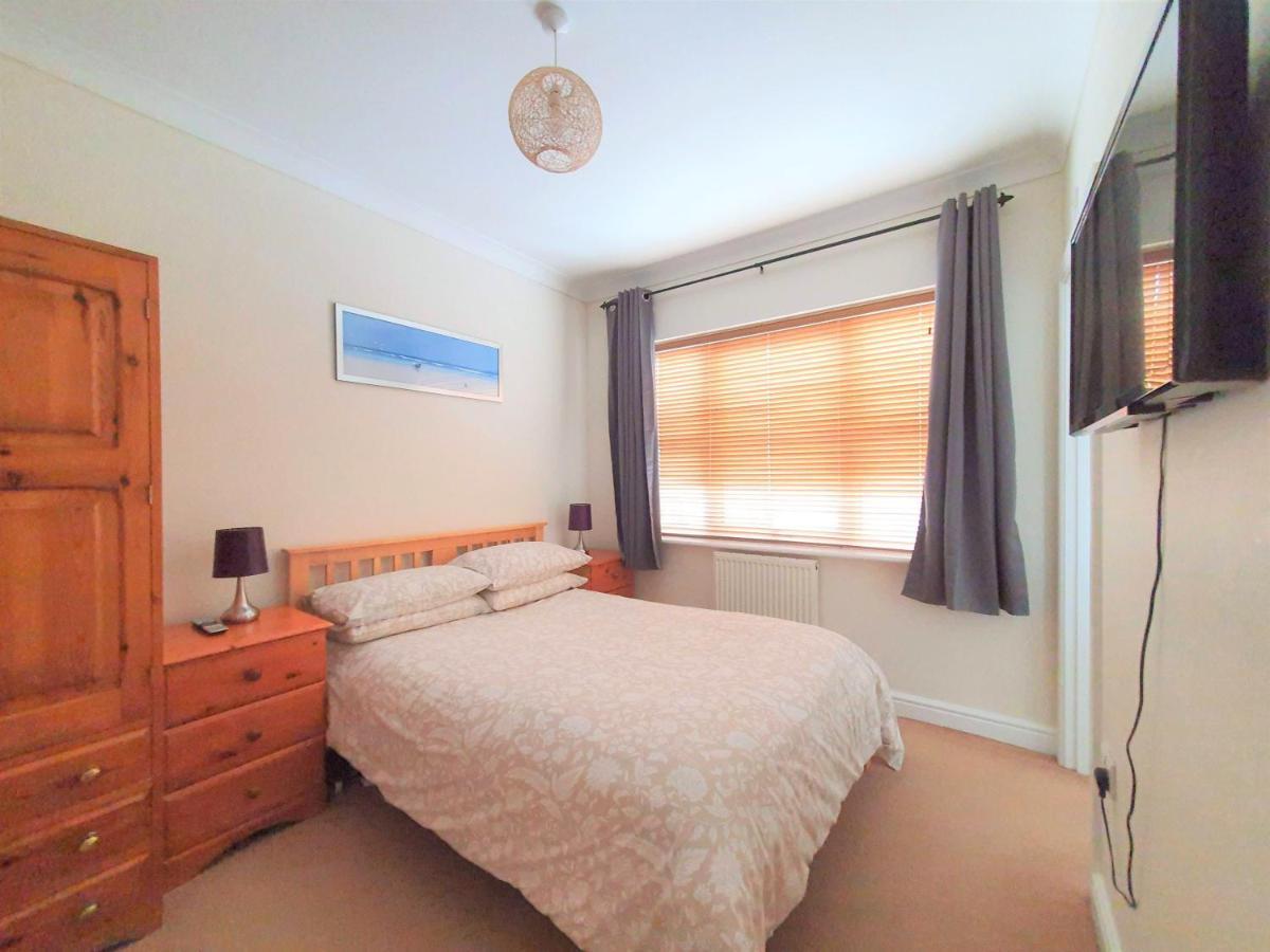 סיטינגבורן Friars Walk Houses With 2 Bedrooms, 2 Bathrooms, Fast Wi-Fi And Private Parking מראה חיצוני תמונה