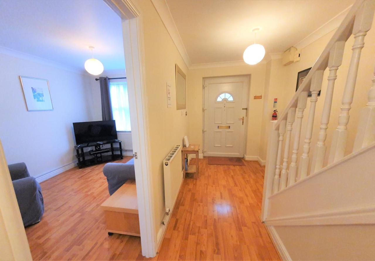 סיטינגבורן Friars Walk Houses With 2 Bedrooms, 2 Bathrooms, Fast Wi-Fi And Private Parking מראה חיצוני תמונה