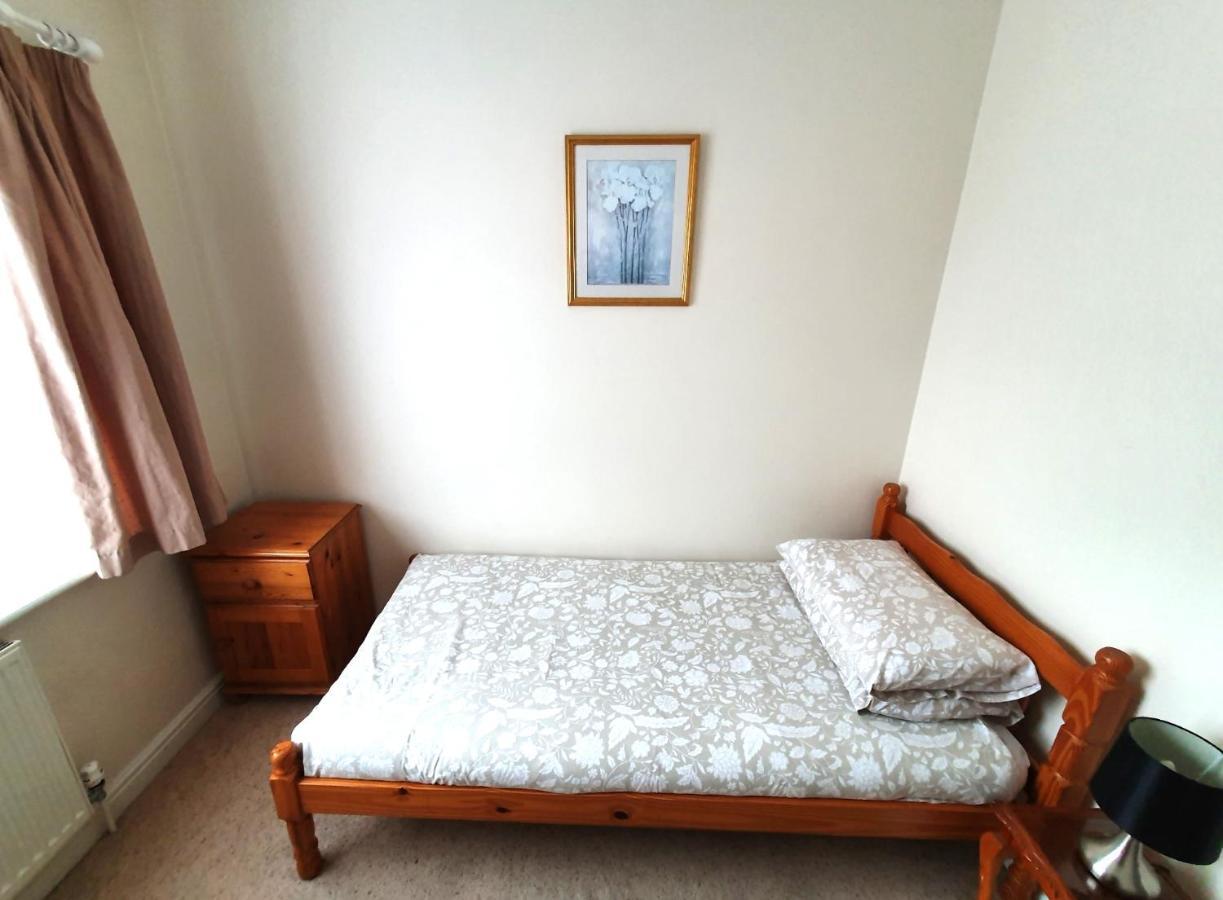 סיטינגבורן Friars Walk Houses With 2 Bedrooms, 2 Bathrooms, Fast Wi-Fi And Private Parking מראה חיצוני תמונה